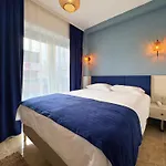 Bed & Breakfast Nese 4*