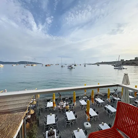 Nese ベッド・アンド・ブレックファスト ボドルム